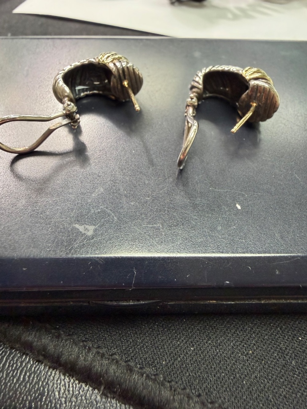 David Yurman earrings - Picture 3 of 3